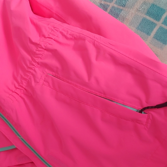 Fluorescent pink McKinley rain coat - Picture 5 of 8
